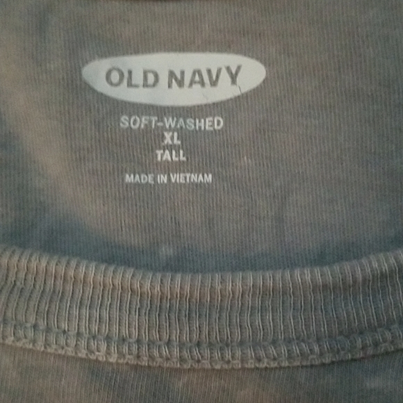 Big and Tall grey Silver long sleeve - Picture 2 of 2